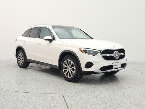 Polar White 2026 Mercedes-Benz GLC 300 Base