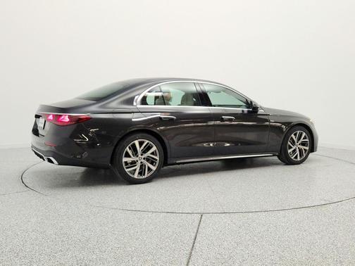 Graphite Grey Metallic 2026 Mercedes-Benz E-Class E 350
