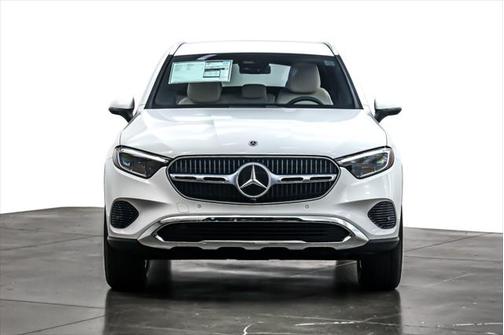 2025 Mercedes-Benz GLC 300 Base