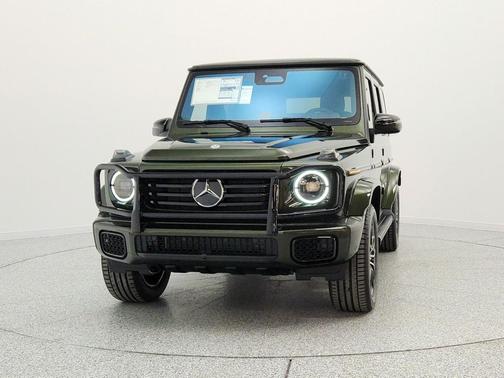 MANUFAKTUR Olive Metallic 2026 Mercedes-Benz G-Class G 550