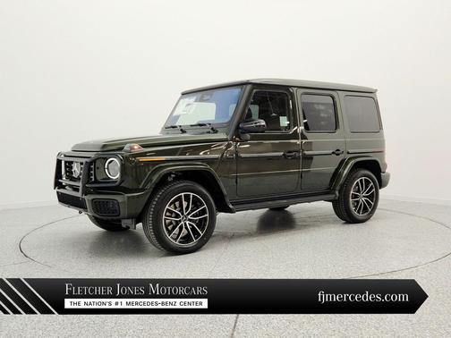 MANUFAKTUR Olive Metallic 2026 Mercedes-Benz G-Class G 550