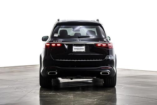 2026 Mercedes-Benz GLS 450 4MATIC
