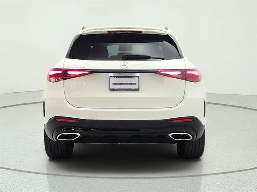 Polar White 2023 Mercedes-Benz GLC 300 Base