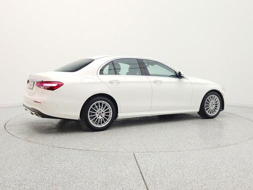 Polar White 2022 Mercedes-Benz E-Class E 350