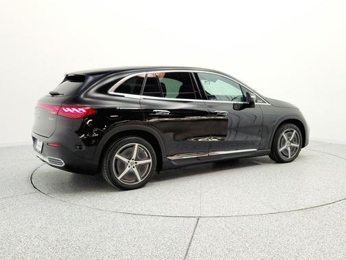 Obsidian Black Metallic 2023 Mercedes-Benz EQE 500 4MATIC