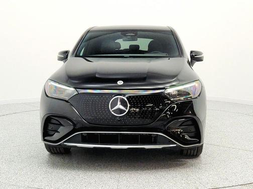 Obsidian Black Metallic 2023 Mercedes-Benz EQE 500 4MATIC