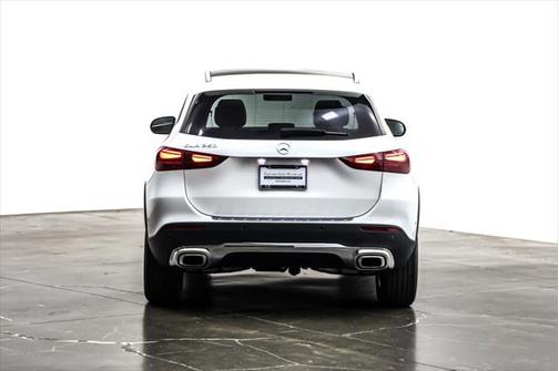2025 Mercedes-Benz GLA 250 4MATIC