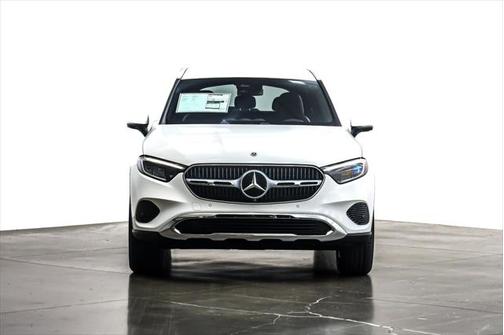 2025 Mercedes-Benz GLC 300 Base
