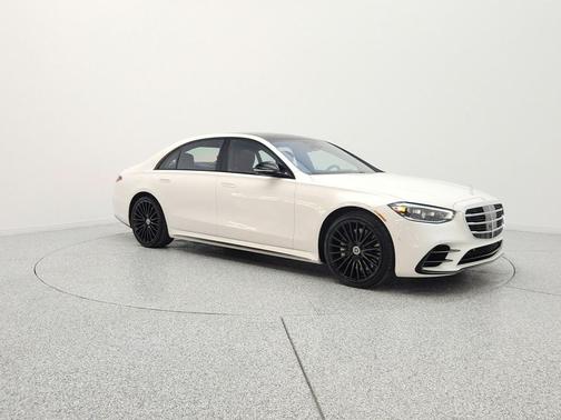 MANUFAKTUR Diamond White 2023 Mercedes-Benz S-Class 4MATIC