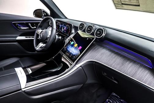 2026 Mercedes-Benz GLC 300 Base
