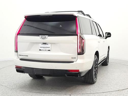 Crystal White Tricoat 2022 Cadillac Escalade Sport Platinum