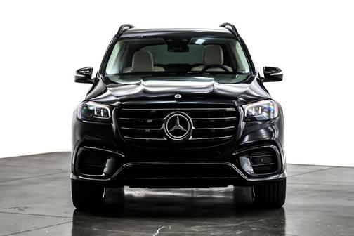 2026 Mercedes-Benz GLS 450 4MATIC