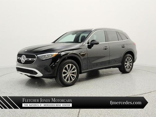 Black 2023 Mercedes-Benz GLC 300 Base