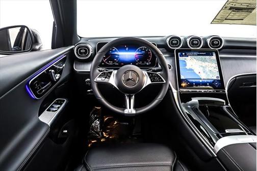 2025 Mercedes-Benz GLC 300 Base