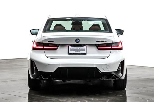 2023 BMW M340 i xDrive