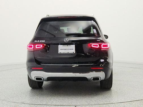 Night Black 2023 Mercedes-Benz GLB 250 Base