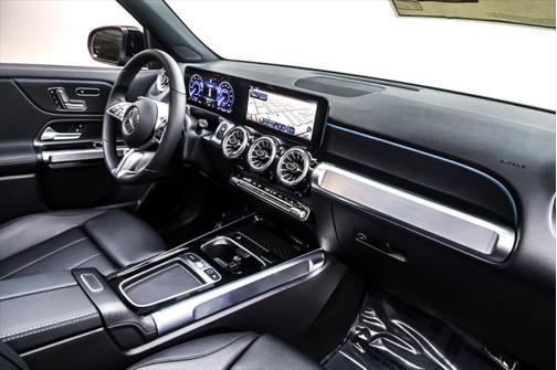 2025 Mercedes-Benz EQB 250 Base