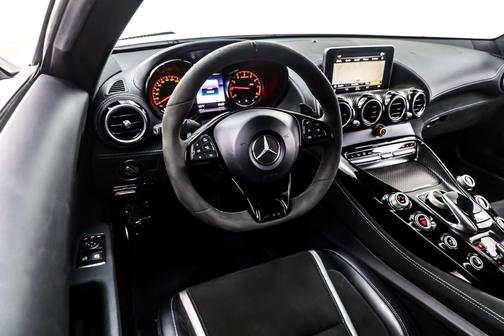 2018 Mercedes-Benz AMG GT R