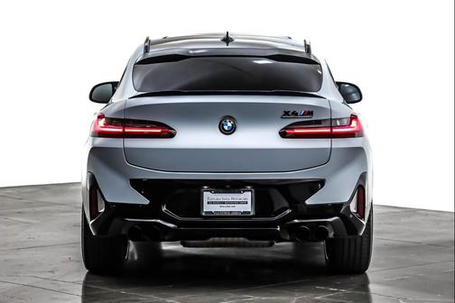 2024 BMW X4 M AWD