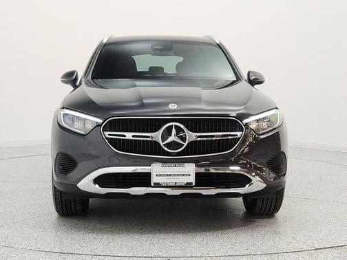 Graphite Grey Metallic 2026 Mercedes-Benz GLC 300 Base
