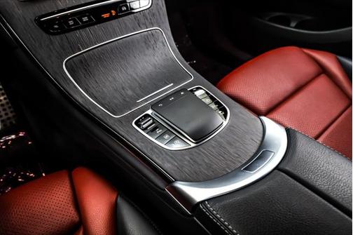 2021 Mercedes-Benz GLC 300 4MATIC