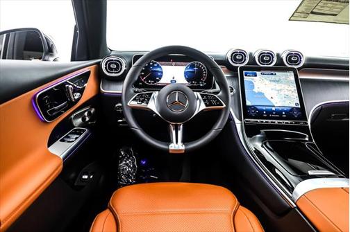 2025 Mercedes-Benz GLC 350e Base