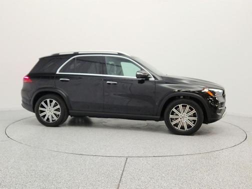 Obsidian Black Metallic 2026 Mercedes-Benz GLE 350 4MATIC