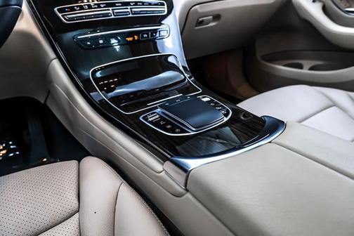 2021 Mercedes-Benz GLC 300 Base