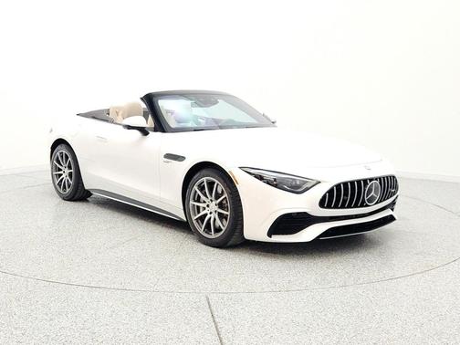 MANUFAKTUR Moonlight White Metallic 2023 Mercedes-Benz AMG SL 43 Base