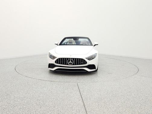 MANUFAKTUR Moonlight White Metallic 2023 Mercedes-Benz AMG SL 43 Base