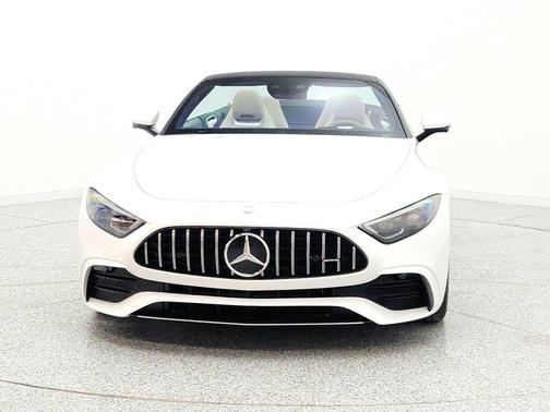 MANUFAKTUR Moonlight White Metallic 2023 Mercedes-Benz AMG SL 43 Base