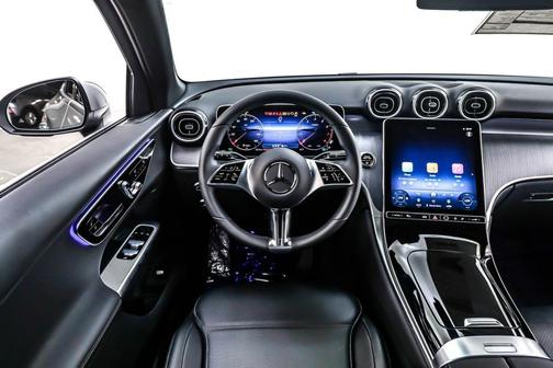 2025 Mercedes-Benz GLC 300 Base