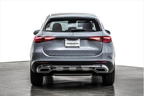 2025 Mercedes-Benz GLC 300 Base
