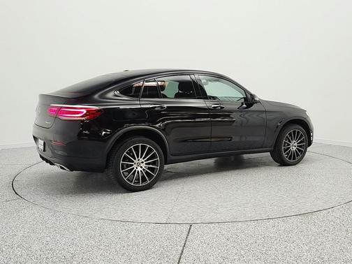 Black 2022 Mercedes-Benz GLC 300 4MATIC Coupe