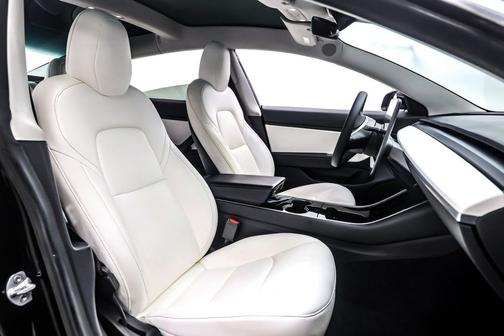 2020 Tesla Model 3 Standard Range Plus