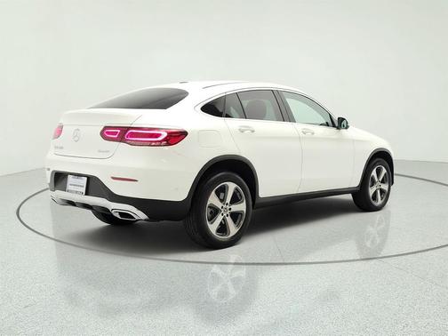 Polar White 2023 Mercedes-Benz GLC 300 4MATIC Coupe