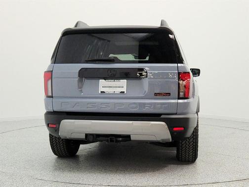 Sonic Gray Pearl 2026 Honda Passport AWD TrailSport Elite Blackout