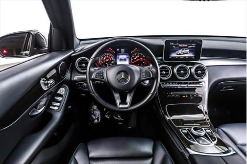 2018 Mercedes-Benz GLC 300 Base