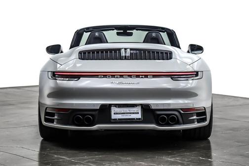 2022 Porsche 911 Carrera S