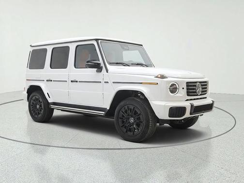 MANUFAKTUR Moonlight White Metallic 2027 Mercedes-Benz G-Class G 580e