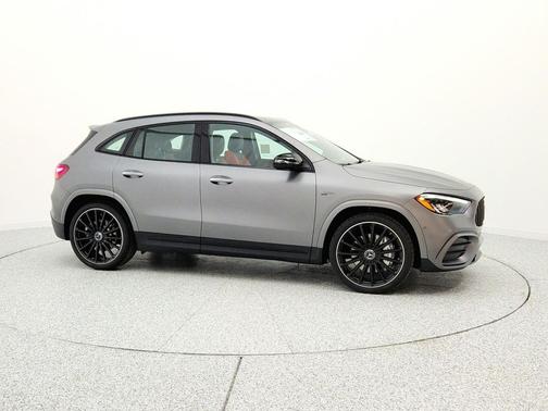 MANUFAKTUR Mountain Grey Magno 2026 Mercedes-Benz AMG GLA 35 4MATIC