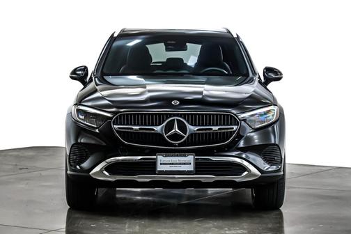 2025 Mercedes-Benz GLC 350e Base