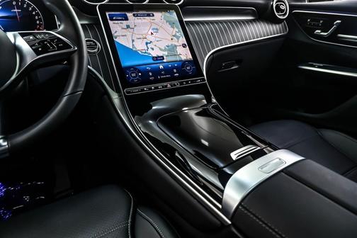 2025 Mercedes-Benz GLC 350e Base