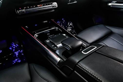2023 Mercedes-Benz GLB 250 Base