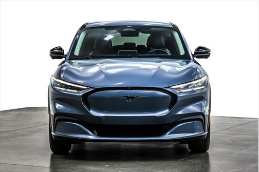2023 Ford Mustang Mach-E Select