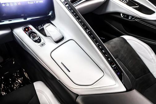 2023 Chevrolet Corvette Stingray w/3LT