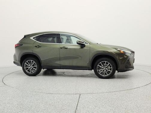 Nori Green Pearl 2022 Lexus NX 350 NX 350