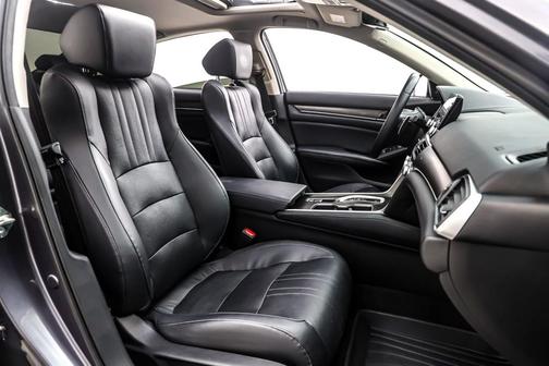 2018 Honda Accord Touring 2.0T