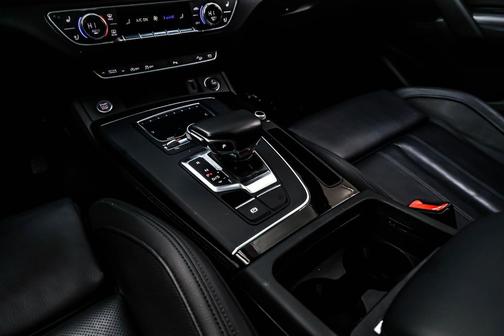 2019 Audi Q5 2.0T Premium Plus