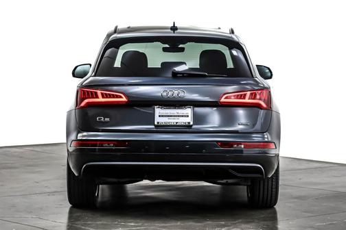 2019 Audi Q5 2.0T Premium Plus